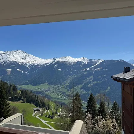 Cosy 2-bed With Pool, Centre Apartment *
